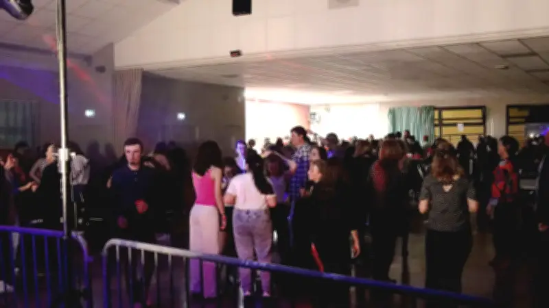 Le premier bal d'hiver de Rivière-sur-Tarn séduit toutes les générations