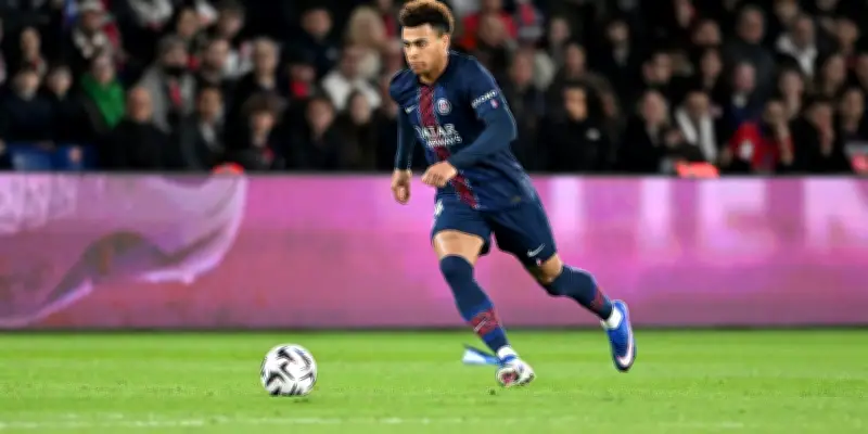 Le PSG reprend la tête de la Ligue 1 après la défaite de Lens face à Monaco