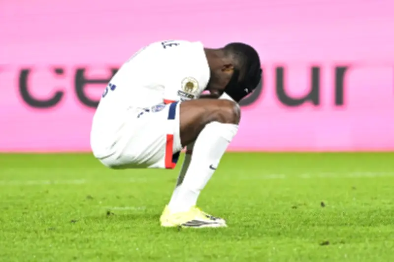 Le PSG s'incline à Rennes en Ligue 1, Lens profite pour se rapprocher