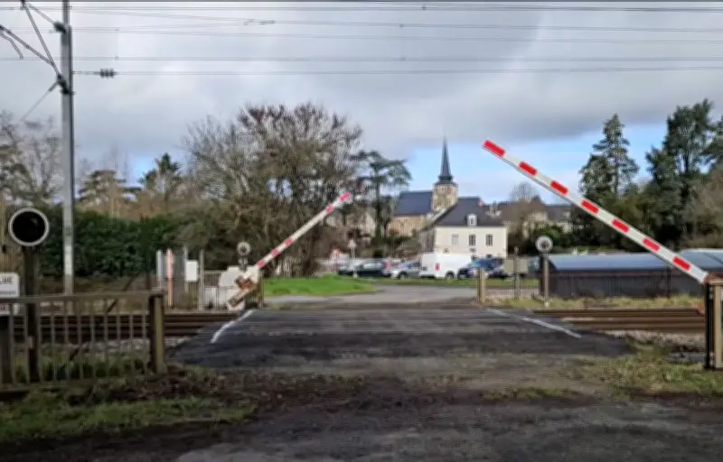 Le son de cloche du passage à niveau de Savennières résonne à nouveau après 31 ans
