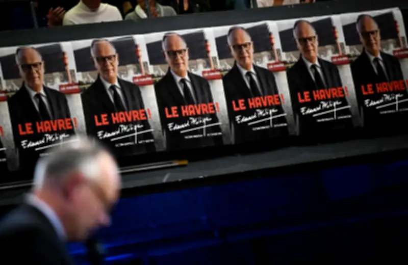 Le sondage haussant que Renaissance n'avait pas anticipé