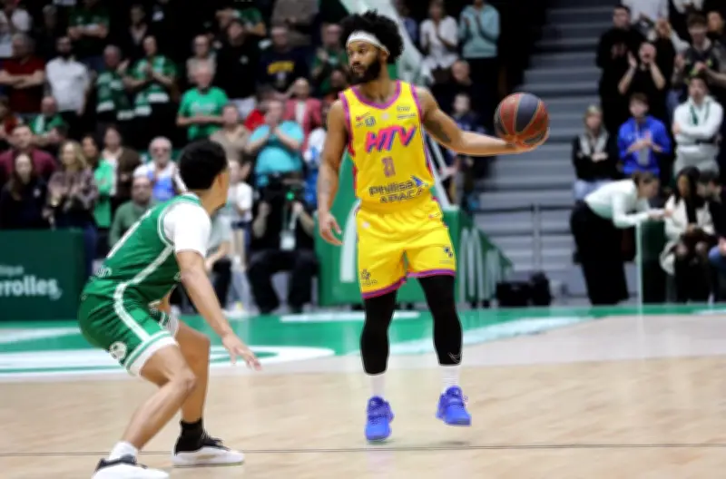Le SRB affronte Hyères-Toulon et son redoutable marqueur John Roberson