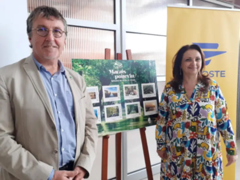 Le timbre Marais poitevin candidat au titre de Plus Beau Timbre 2025