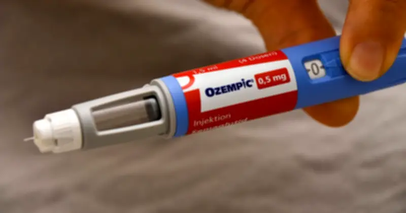 Le visage d'Apollon contre l'effet Ozempic : quand la perte de poids défigure