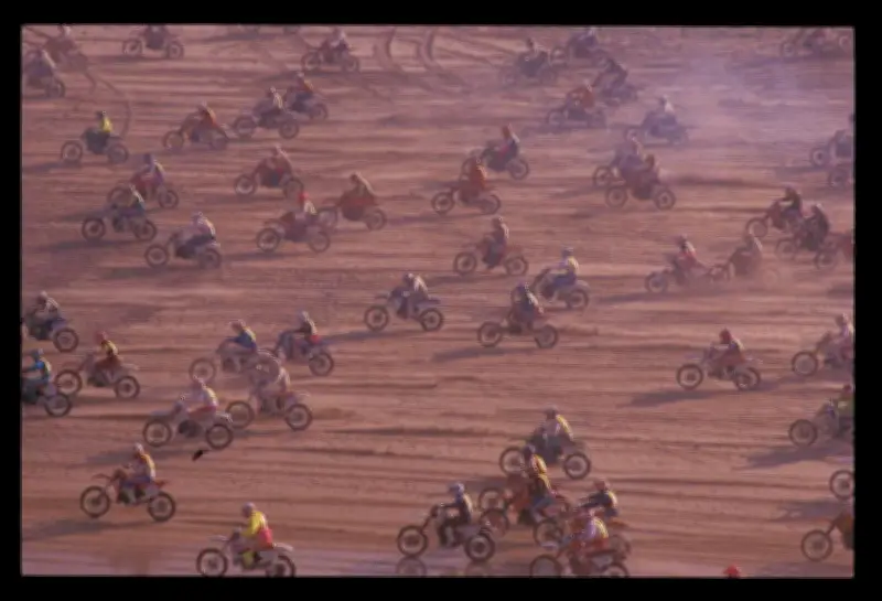 L'Enduro des Baïnes à Hourtin : plongée dans les archives moto des années 80-90