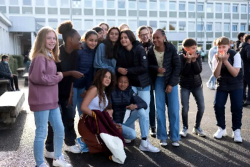 « Les Années collège » : un documentaire poignant sur l'adolescence française