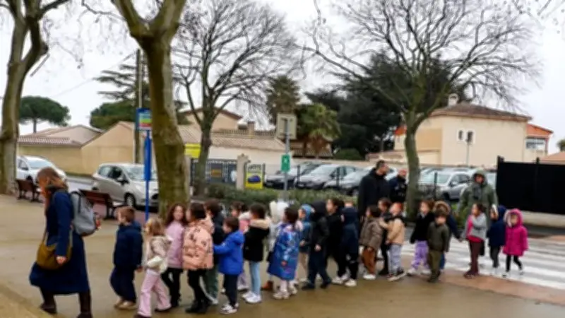 Les enfants de Vias découvrent le cinéma au théâtre municipal de l'Ardaillon