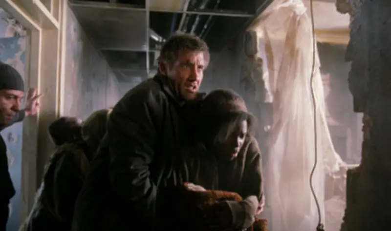 « Les Fils de l'Homme » : comment Cuarón a anticipé la dystopie de la dénatalité