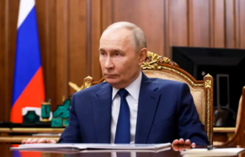 Les ramifications russes de l'affaire Epstein : Poutine, jeunes femmes et intermédiaires