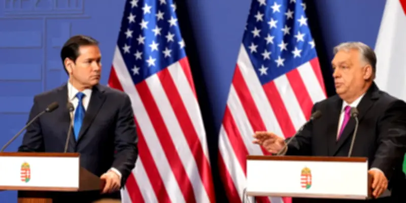 Les réseaux conservateurs transnationaux analysés par Valentin Behr