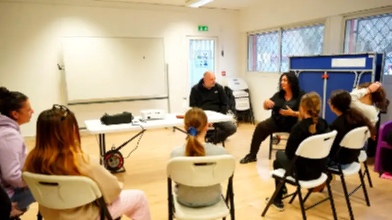 L'Espace Kifo à Frontignan offre un programme créatif et sportif pour les jeunes pendant les vacances