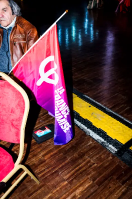 LFI conteste sa classification à l'extrême gauche devant le Conseil d'État