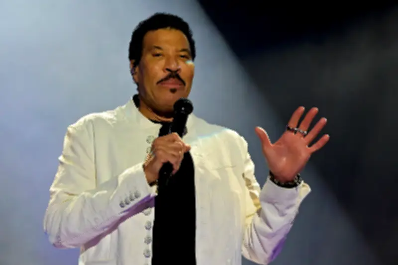 Lionel Richie envisage de s'installer en France, séduit par son patrimoine et sa campagne