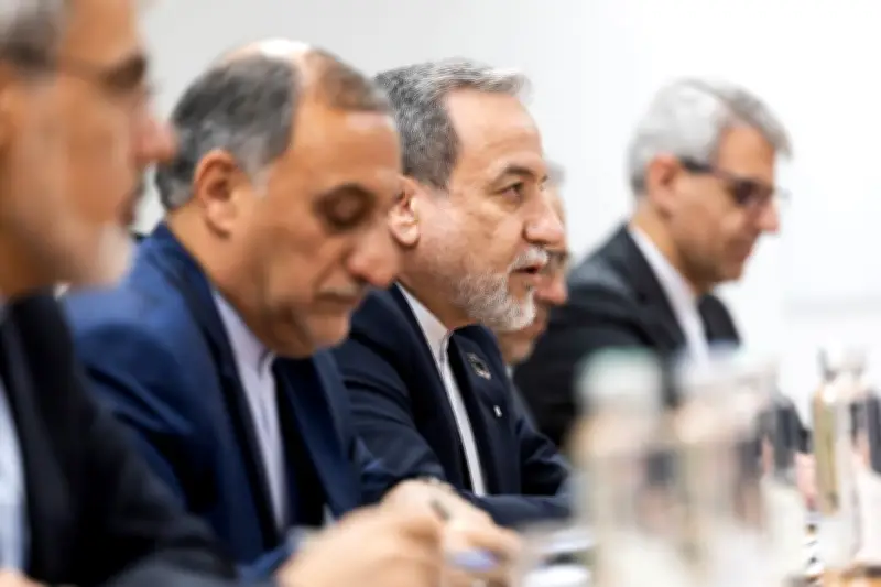 L'Iran annonce un accord nucléaire imminent, Trump menace une frappe limitée