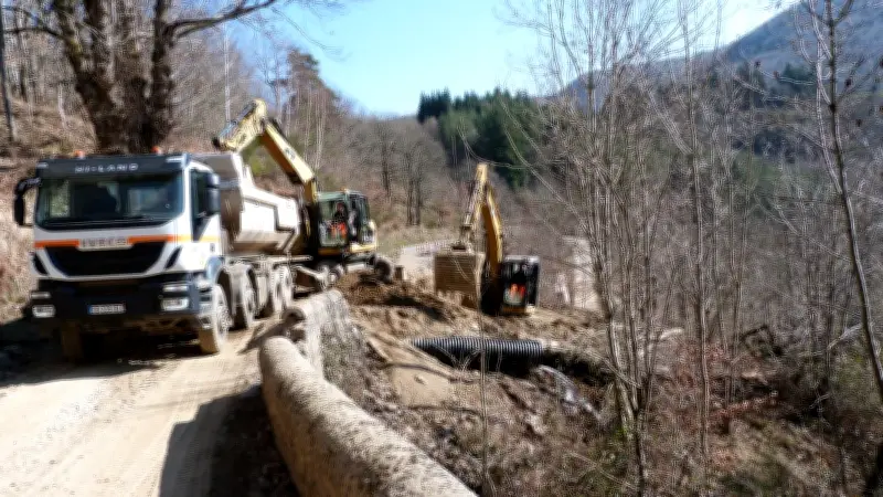 Lozère : 1,5 million d'euros pour réparer les routes endommagées par les intempéries et les agriculteurs