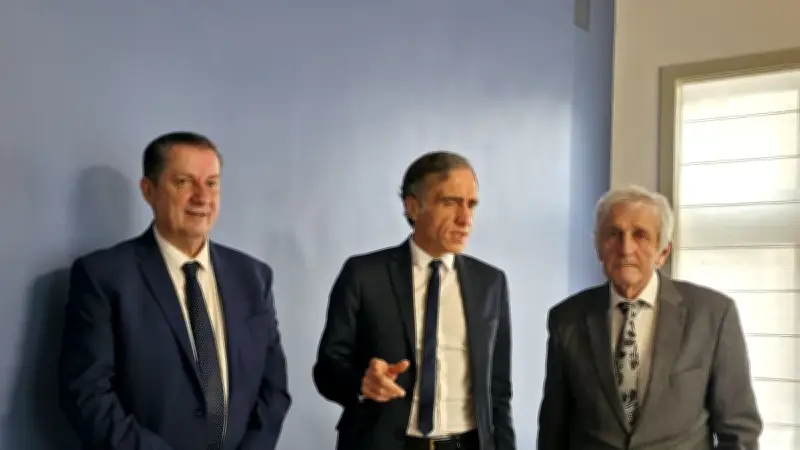 Lozère et Aveyron renforcent leur coopération sur l'eau, la fibre et la sécurité