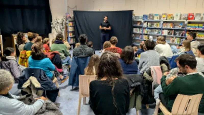 Luca Marchesini enchante la médiathèque du Pouget avec son conte voyageur