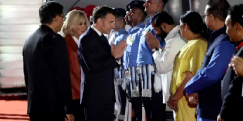 Macron en Inde : Renforcement stratégique, Rafale et IA au cœur de la visite