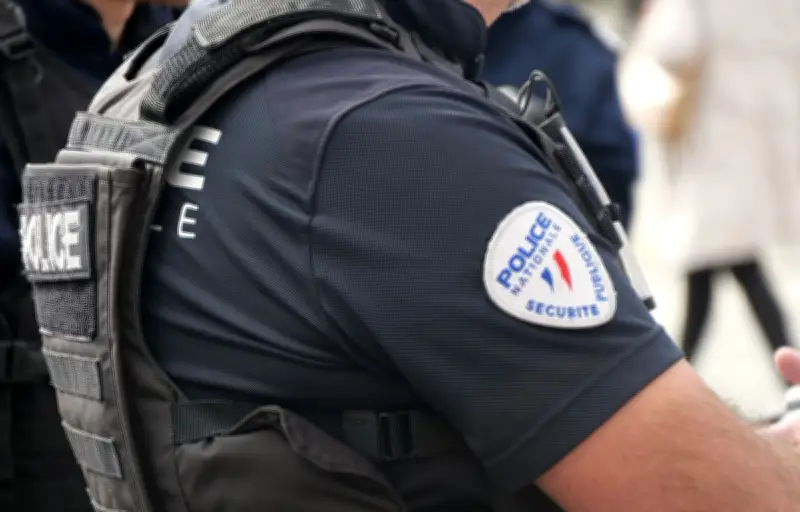Manosque : un policier blessé au visage par un homme armé d'un cutter