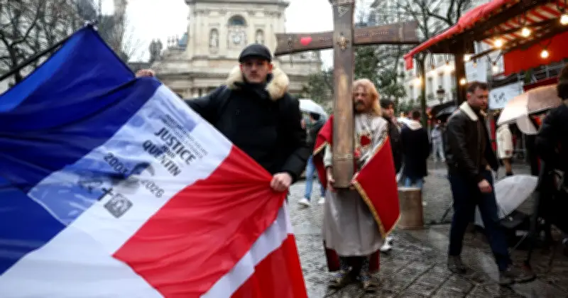 Marche blanche à Lyon : tensions politiques et craintes d'affrontements entre extrêmes