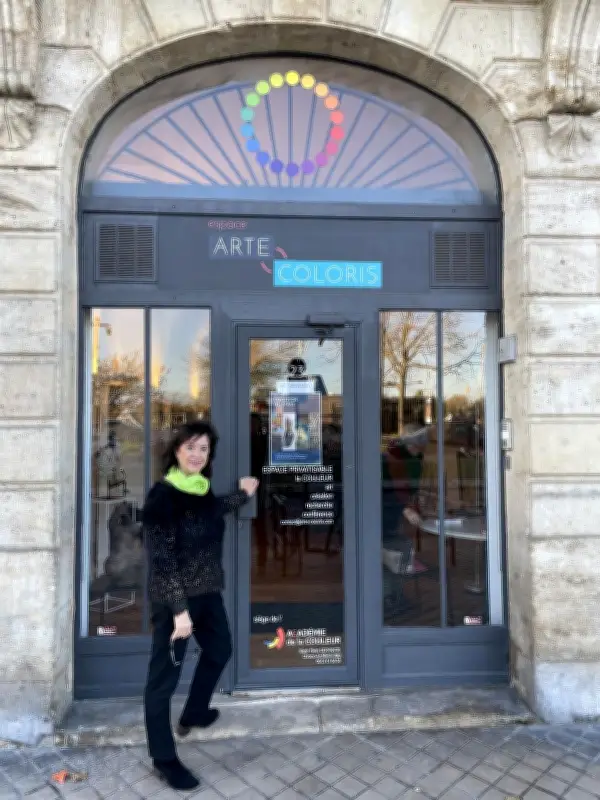 Marie-Pierre Servantie expose « Archichromie » : polychromie architecturale et perception des couleurs