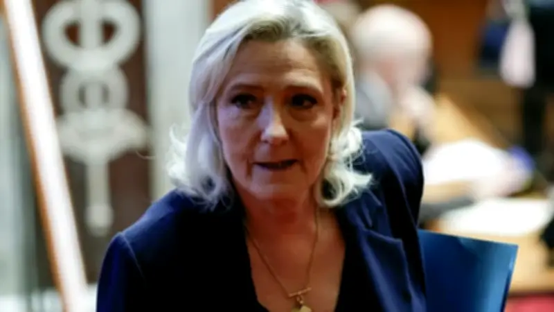 Marine Le Pen somme Macron d'abandonner la nomination de Montchalin à la Cour des comptes