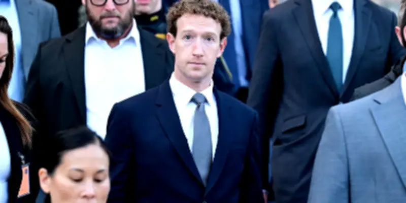 Mark Zuckerberg témoigne à Los Angeles sur l'addiction des jeunes aux réseaux sociaux