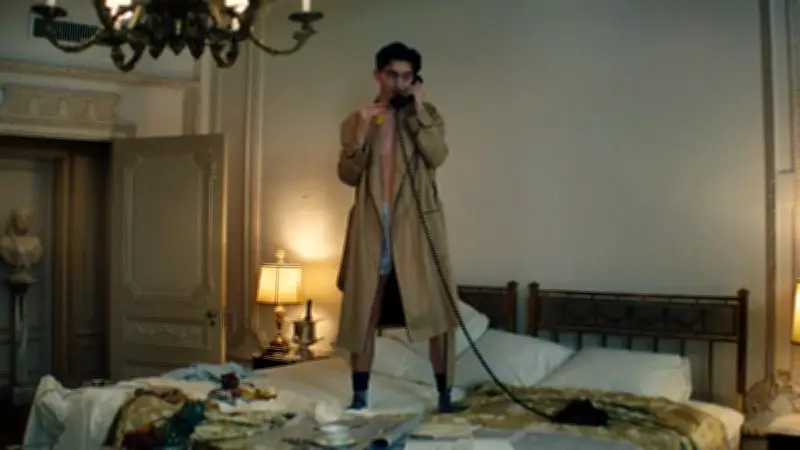 « Marty Supreme » : Timothée Chalamet étincelle dans le thriller existentiel de Josh Safdie