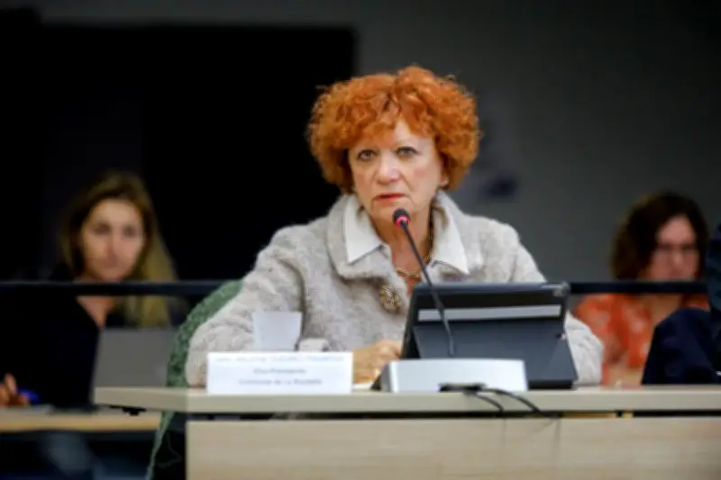 Marylise Fleuret-Pagnoux apporte son soutien à Thibaut Guiraud pour les municipales de La Rochelle