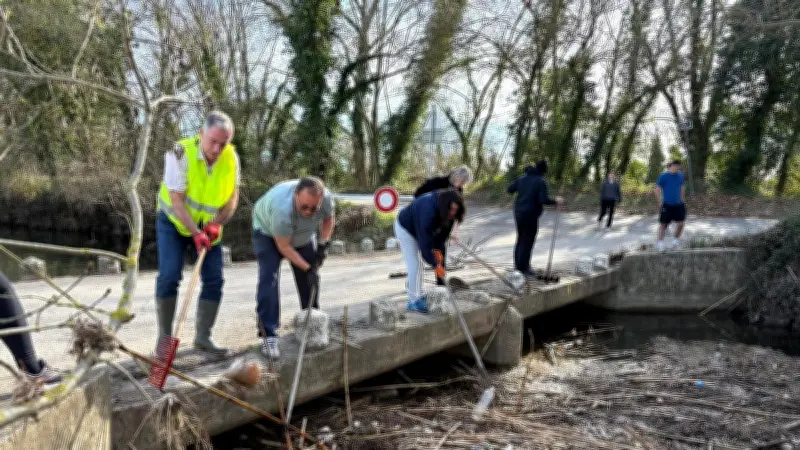Mauguio Carnon : des habitants débouchent le Salaison pour prévenir les inondations