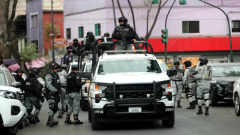 Mexique : mort d'El Mencho, baron de la drogue, déclenche des violences dans 20 États