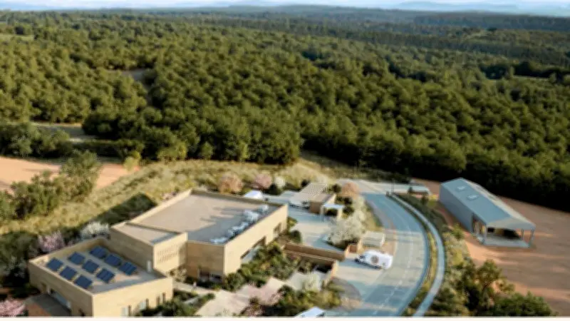 Millau inaugure sa cuisine centrale 100% bio et locale : un investissement de 5,47 millions d'euros
