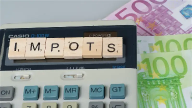 Millionnaires exonérés d'impôts : les méthodes d'optimisation fiscale des ultra-riches dévoilées