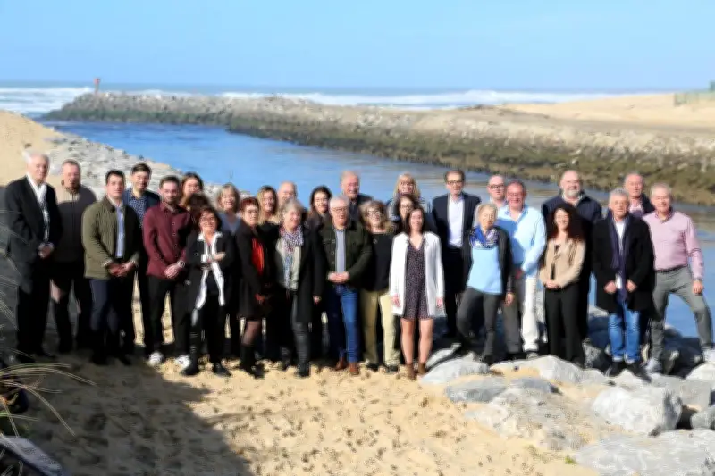 Mimizan : Guy Cassagne présente sa liste mixte pour les municipales 2026