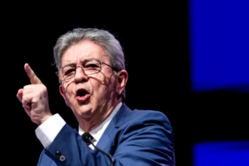 Mélenchon exclut la majorité des médias, dont Libération, d'une conférence de presse