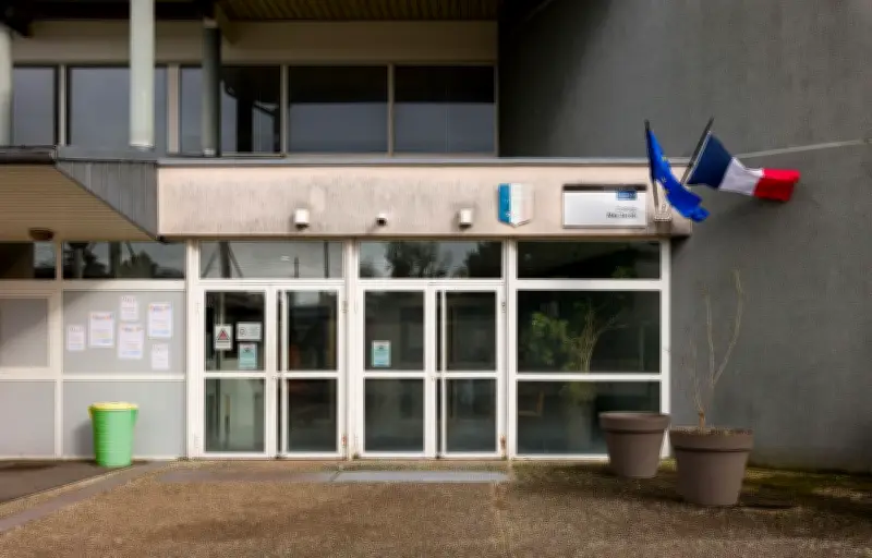 Mobilisation en Haute-Marne après le malaise d'une directrice de collège