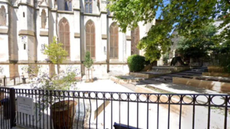 Montpellier : bagarre nocturne après le vol d'une enceinte portable près de l'église Saint-Roch