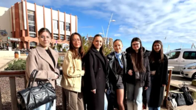 Montpellier : des étudiantes créent L'arche canine pour la cause animale