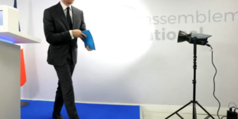 Mort de Quentin Deranque : le RN accuse LFI et réclame l'exclusion de l'extrême gauche