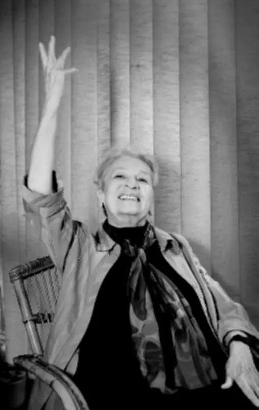 Mort d'Éliane Radigue, pionnière de la musique minimale et monumentale