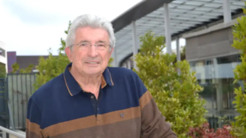 Municipales 2026 à Béziers : Raymond Couderc sort de sa réserve et soutient un candidat