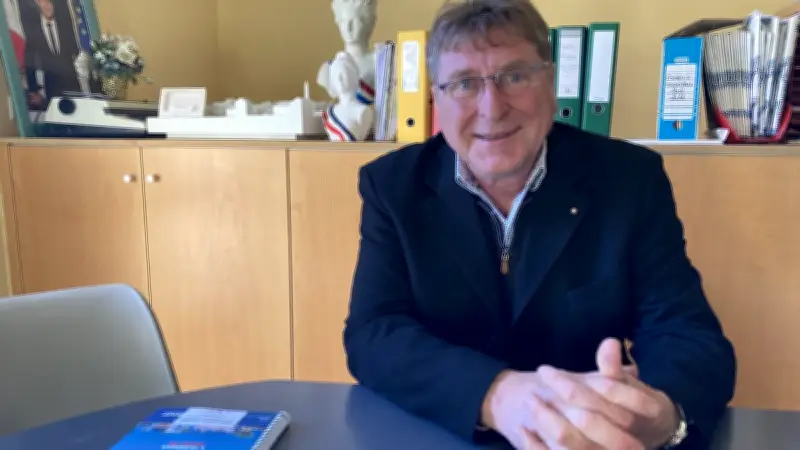 Municipales 2026 à Lanuéjols : le maire sortant Alexandre Vigne ne se représente pas, épuisé par son mandat