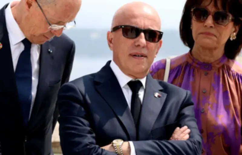 Municipales 2026 à Nice : Ciotti devance Estrosi dans un sondage, la gauche en arbitre