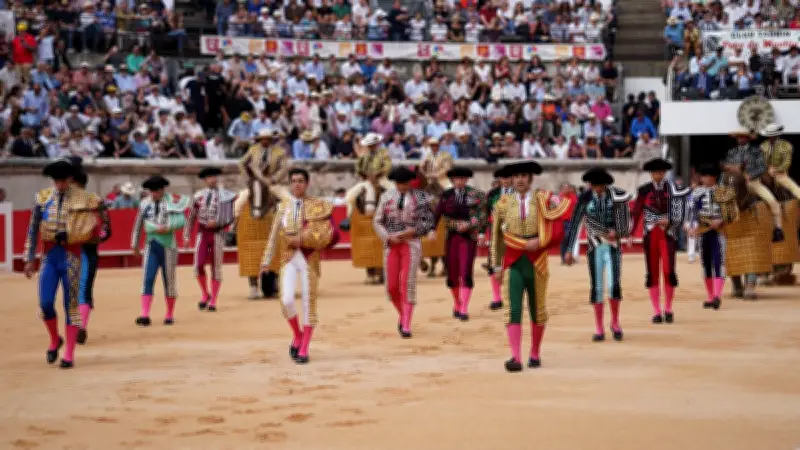 Municipales 2026 à Nîmes : les propositions des candidats sur la feria et la tauromachie