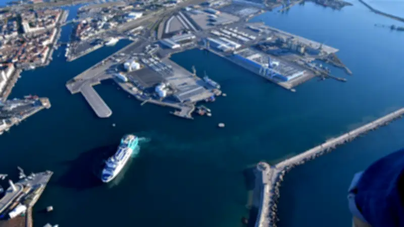 Municipales 2026 à Sète : les programmes économiques et emploi des candidats dévoilés