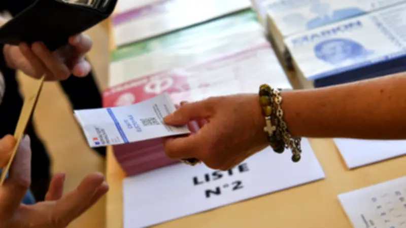 Municipales 2026 à Sète : RN, LFI, LR, PS... qui soutient qui dans la bataille électorale ?