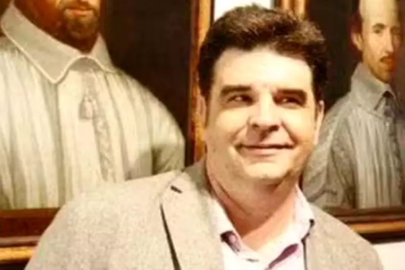 Municipales à Orthez : l'ex-maire Modem Thierry Issartel soutient Benjamin Moutet