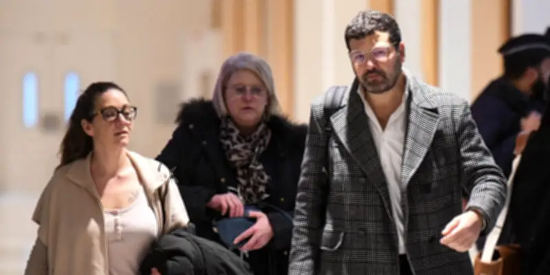 Neuf CRS condamnés pour violences contre des Gilets jaunes : le parquet exige des peines fermes