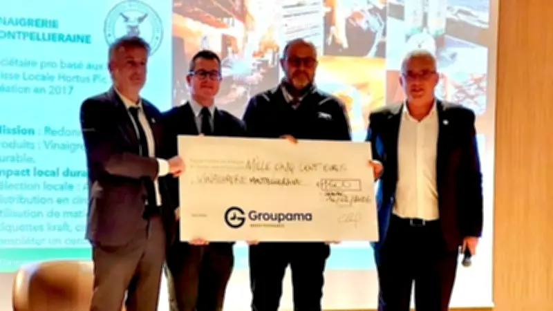 Nicolas Robinson honoré par le Trophée départemental Pro 2026 pour son vinaigre bio