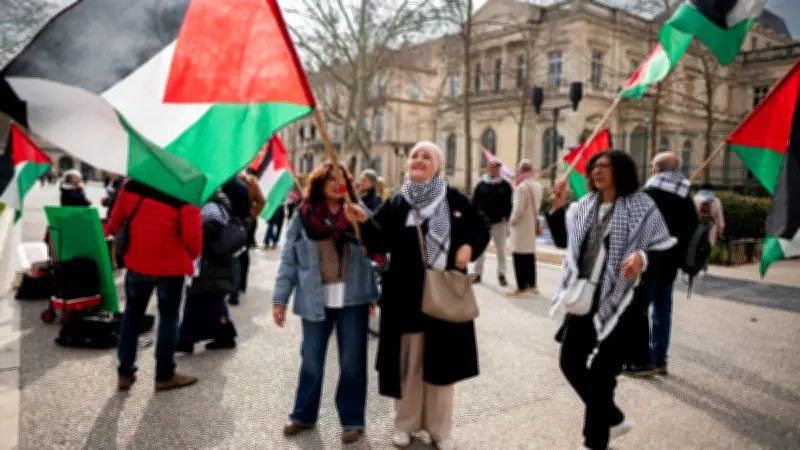 Nîmes : des manifestants pro-Palestine craignent une escalade mondiale après les frappes en Iran